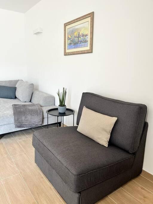 ספליט Blue Apartment With Shared Pool מראה חיצוני תמונה