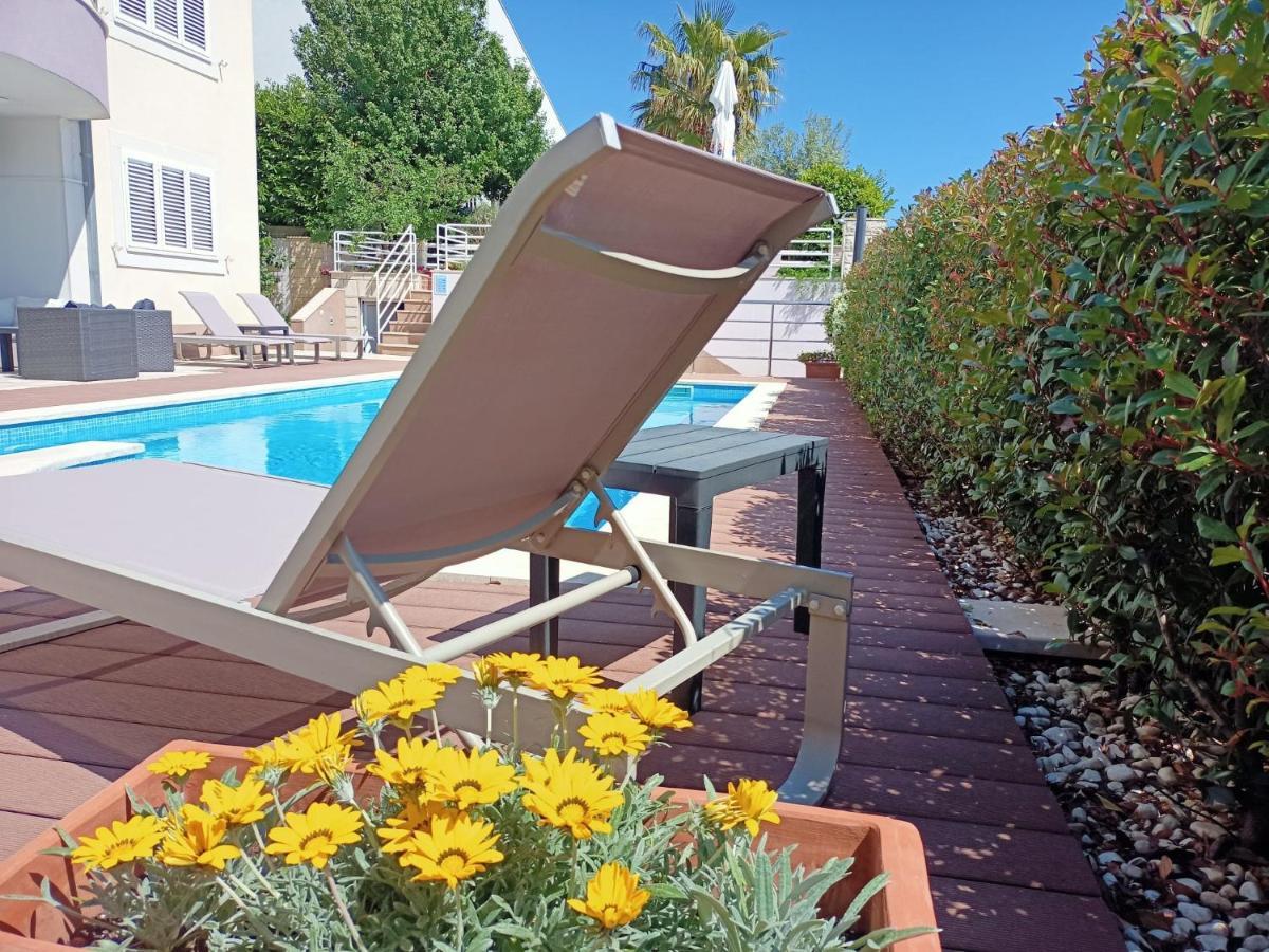 ספליט Blue Apartment With Shared Pool מראה חיצוני תמונה